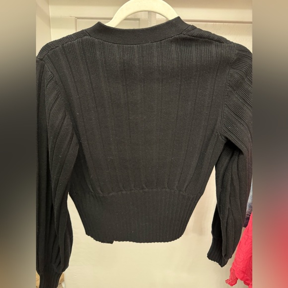 Wilfred by Aritzia Cardigan, new with tag - Picture 2 of 3